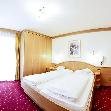 Garni Crepaz Bed & Breakfast